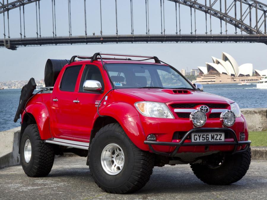  Toyota Hilux Invincible AT38 Arctic Trucks 2007 года  (фото 26 из 26)